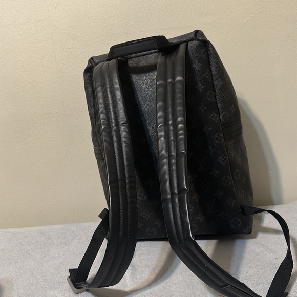 Louis Vuitton discovery backpack - Picture 3 of 4